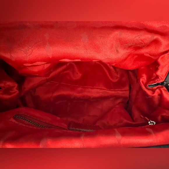 Christian Louboutin Loubette Patent Frame Top Handle Bag - Picture 10 of 11